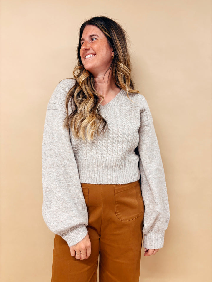Neveah Cropped Cable Knit V-Neck Sweater