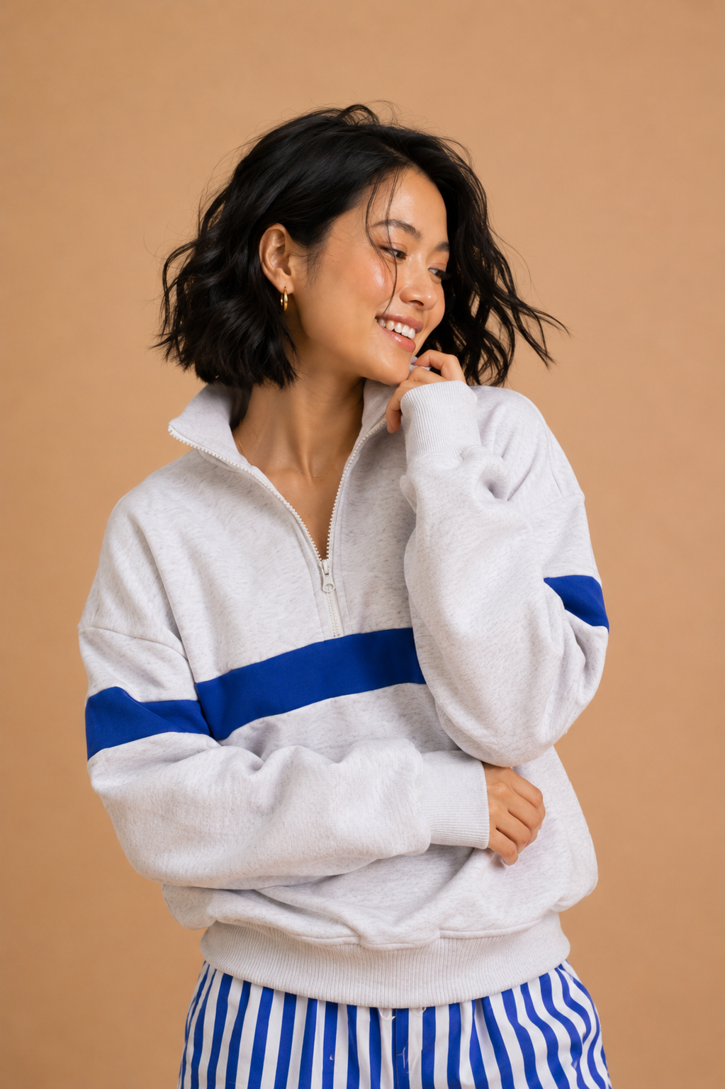 Phoebe Two Toned Half Zip Zip Collar Sweatshirt