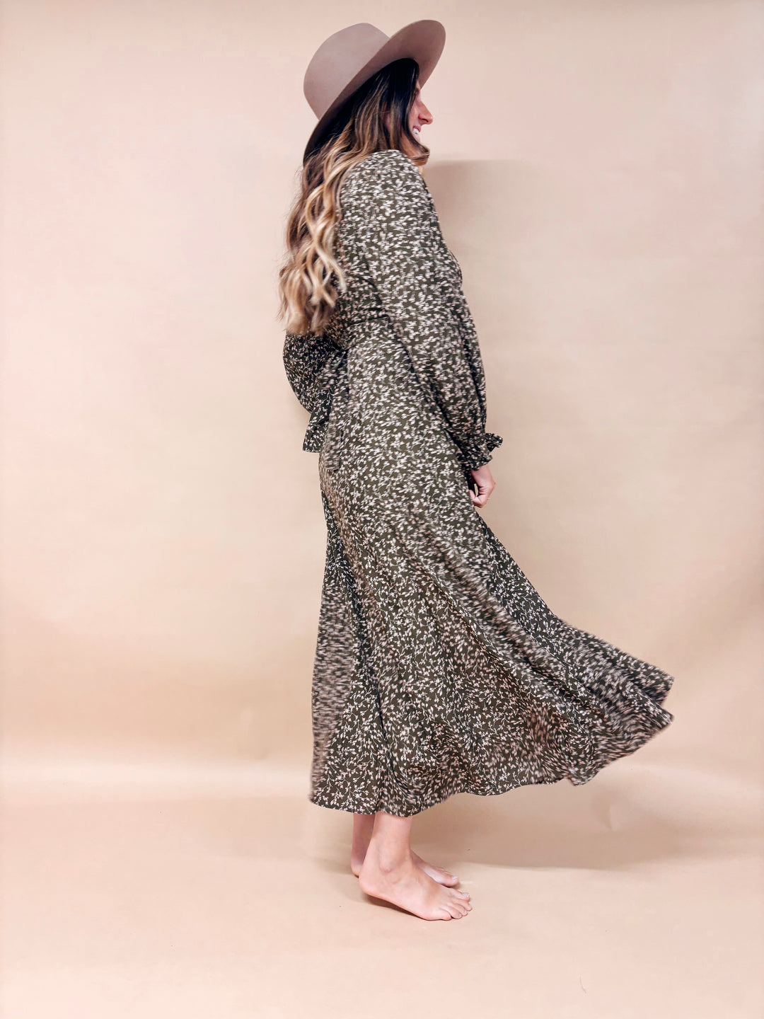 Evelina Sweetheart Floral Maxi Dress