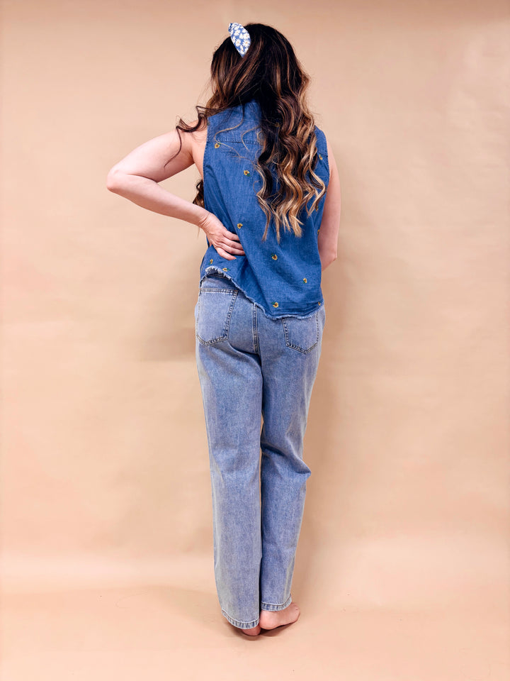 Rylee Fringe Hem Floral Top