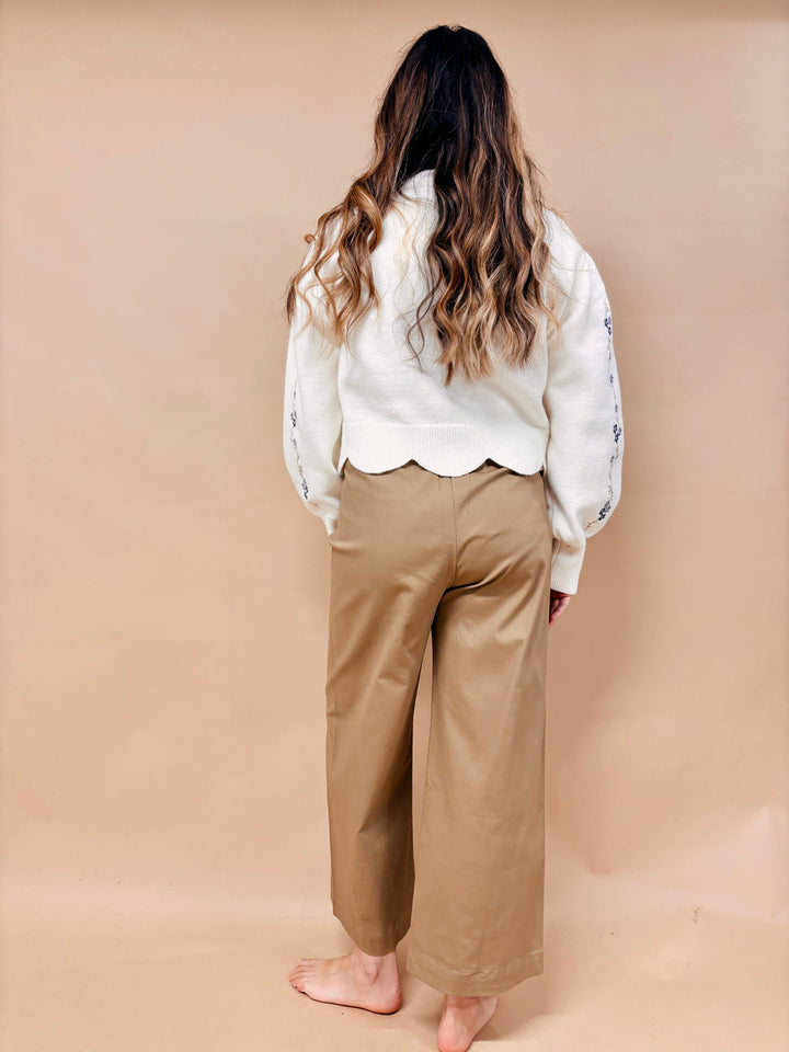 Isla Scalloped Floral Embroidered Sweater