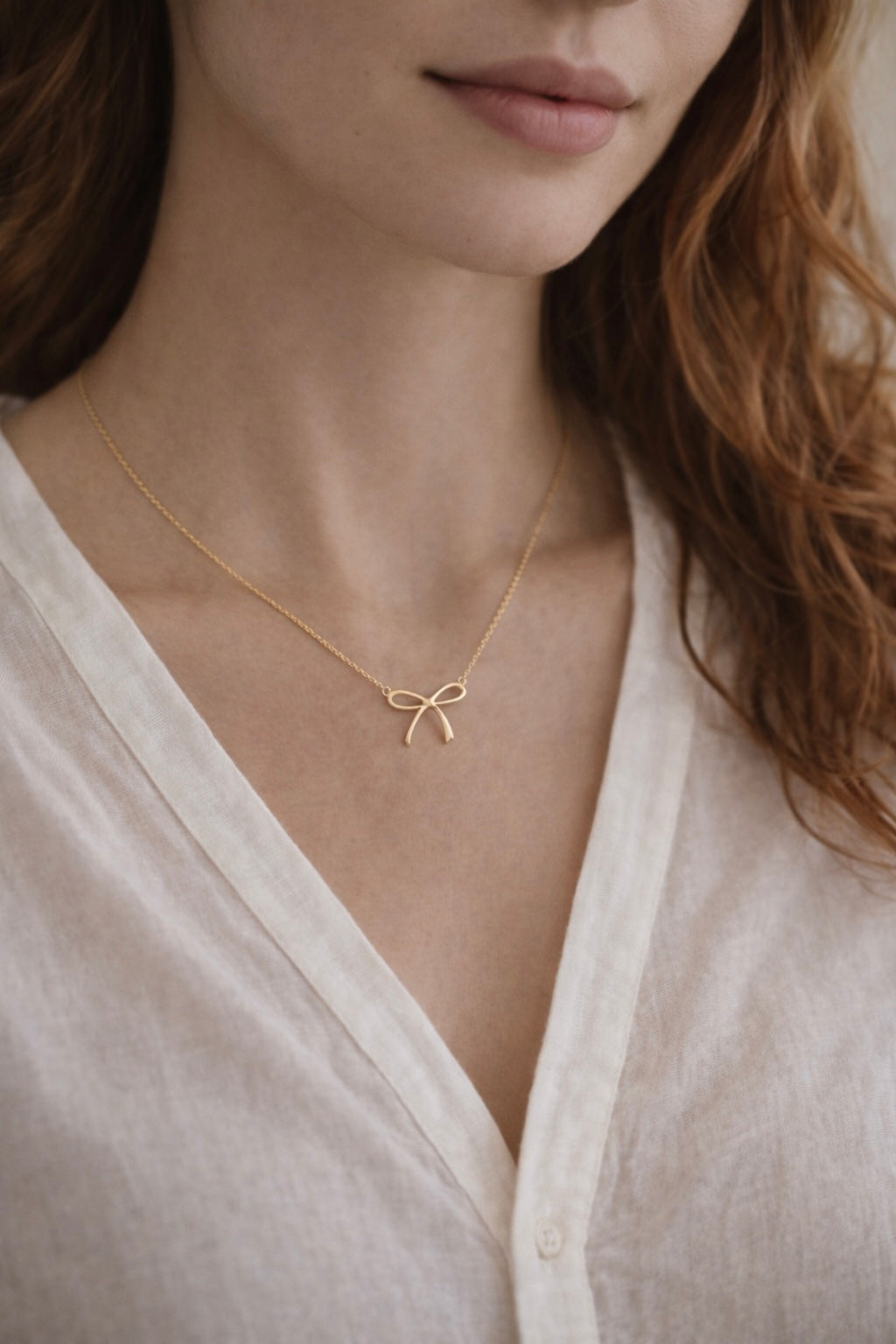Lily Bow Necklace