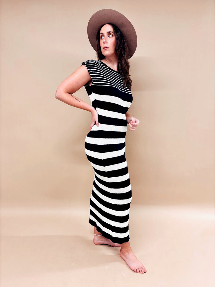 Grace Striped Pattern Knit Dress